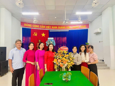 TRƯỜNG MN HOA SEN CHÀO MỪNG NGÀY NHÀ GIÁO VIỆT NAM 20/11