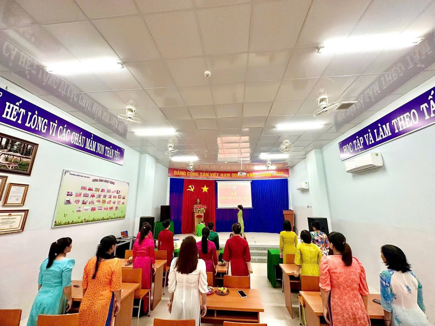 z7707149447141 41066764bdf5fe3a93309d3ee9e12423