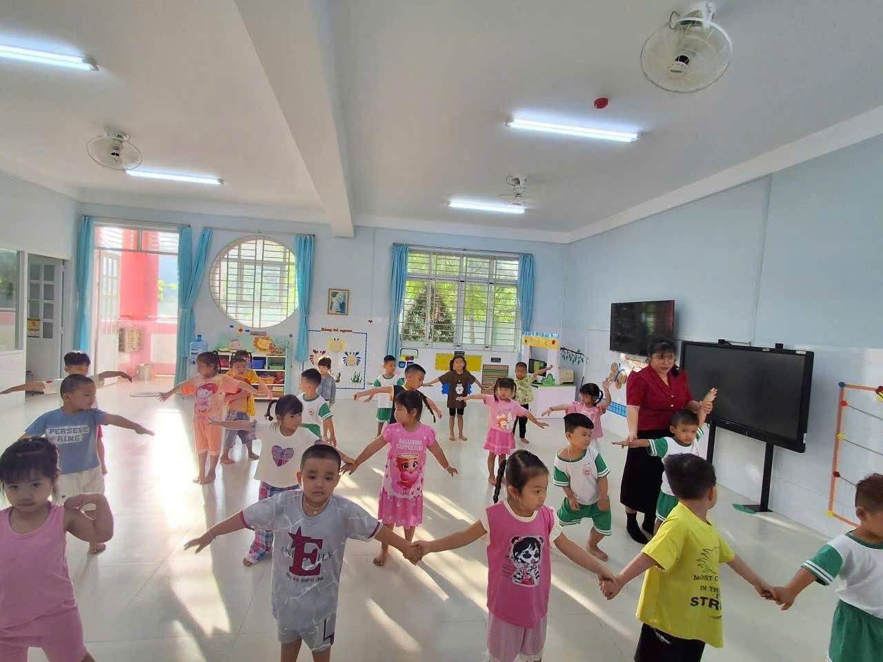 z7710249990351 cc4cb2ff7ce4fa669f9f10867b8e89f5