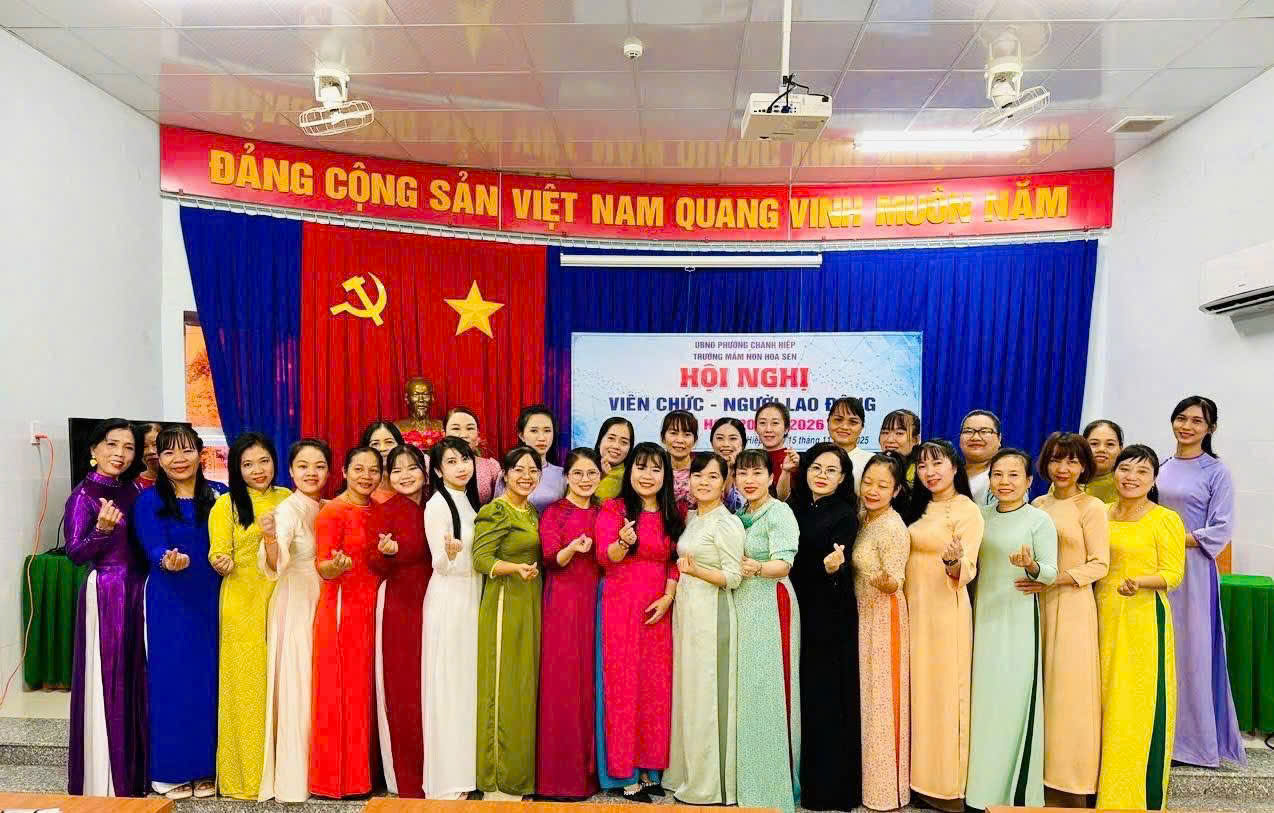 TRƯỜNG MN HOA SEN TỔ CHỨC HỘI NGHỊ VIÊN CHỨC – NGƯỜI LAO ĐỘNG NĂM HỌC 2025–2026
